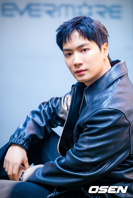 [OSEN=민경훈 기자] 김종현(뉴이스트 JR) 인터뷰. 2026.04.01 / rumi@osen.co.kr