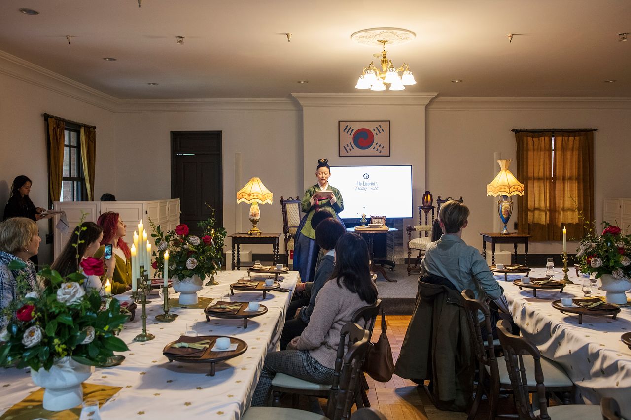 궁중문화축전 행사 중 덕수궁에서 열리는 '황제의 식탁' 프로그램 모습. 사진 국가유산진흥원