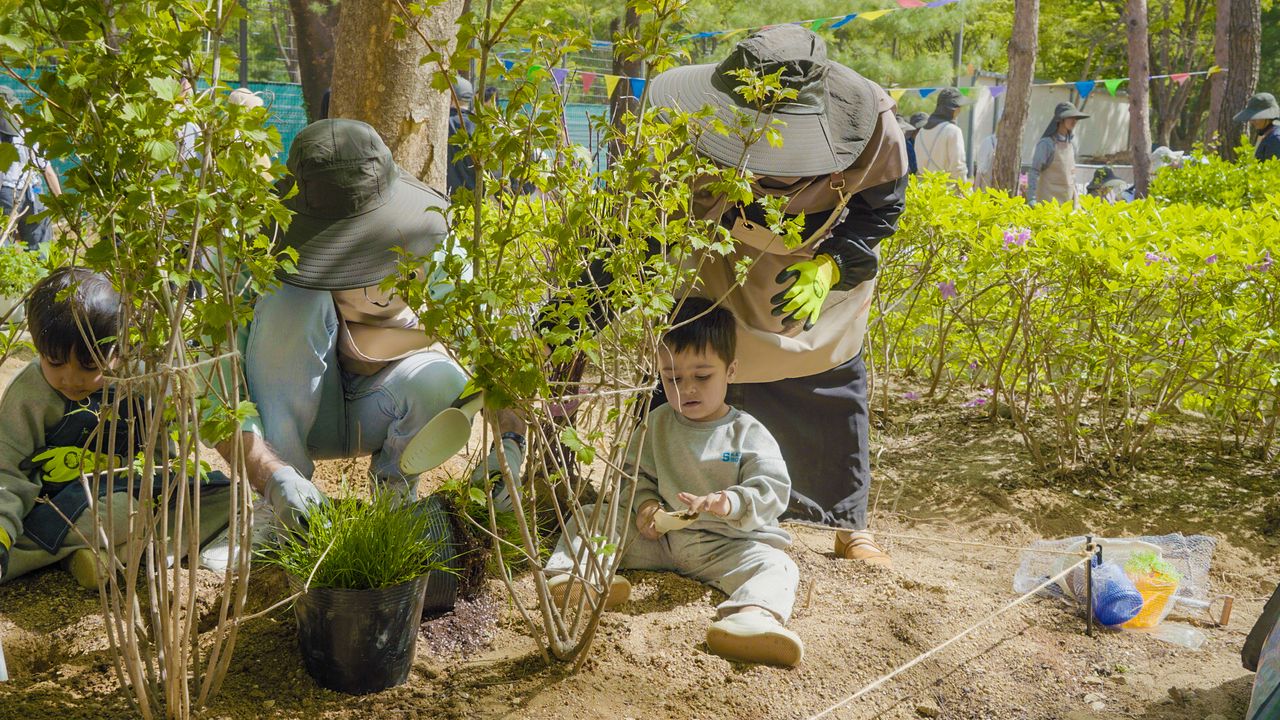 서울숲 등에서 열리는 2026서울국제정원박람회의 글로벌 정원의 모습. 사진 서울시