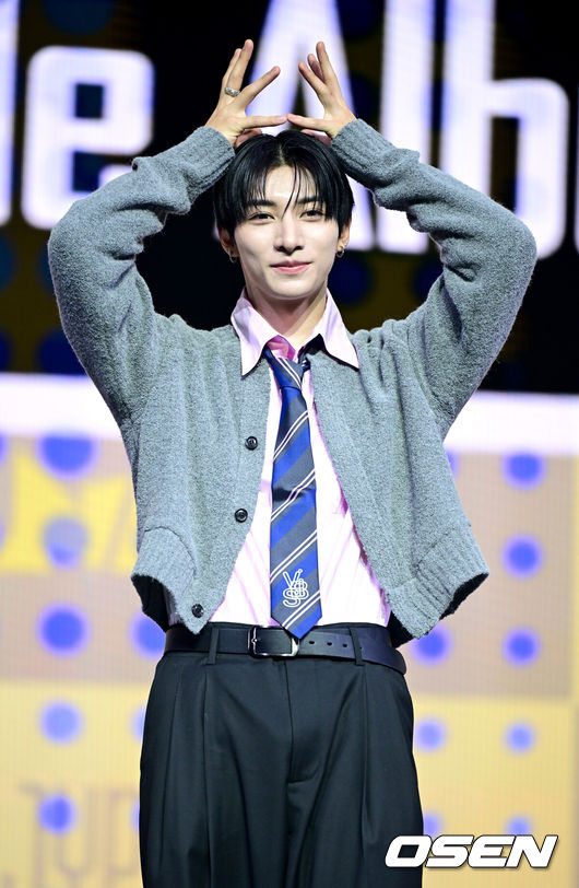 [OSEN=최규한 기자] 보이그룹 넥스지(NEXZ)가 27일 오후 서울 한남동 블루스퀘어 우리WON뱅킹홀에서 두 번째 싱글 앨범 'Mmchk(음츠크)' 발매 쇼케이스를 가졌다.넥스지(토모야, 유우, 하루, 소 건, 세이타, 휴이, 유키)의 이번 앨범 “음츠크