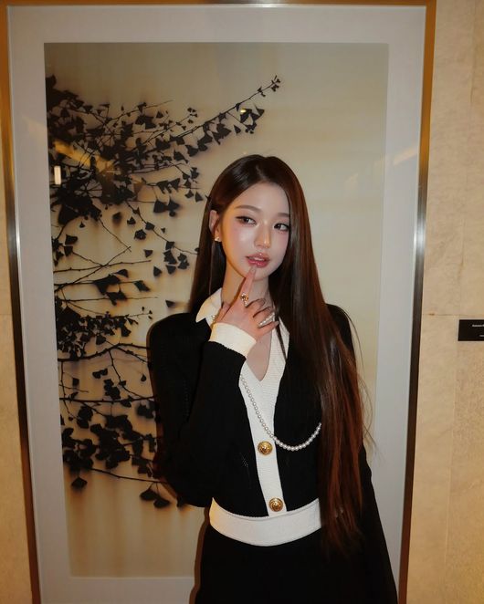 장원영 SNS