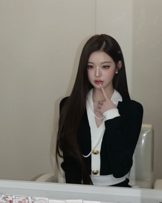 장원영 SNS