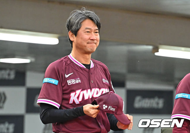 키움 히어로즈 설종진 감독. /OSEN DB