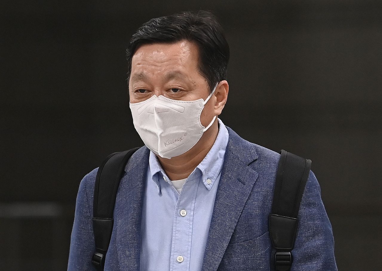 대장동·위례·백현동·성남FC 재판을 받고 있는 정진상 전 더불어민주당 대표실 정무조정실장이 지난달 29일 오전 서울 서초구 서울중앙지방법원에서 열린 공판에 출석하고 있다. 당초 이재명 대통령과 함께 재판받았으나, 이 대통령 당선으로 정 전 실장에 대해서만 1심 심리가 진행 중이다. 사진공동취재단