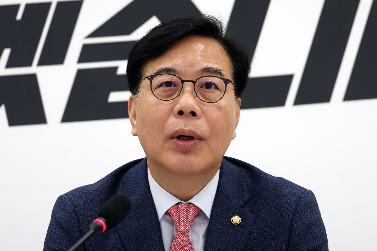 송언석 국민의힘 원내대표가 3일 서울 여의도 국회에서 현안 기자간담회를 하고 있다. 뉴시스