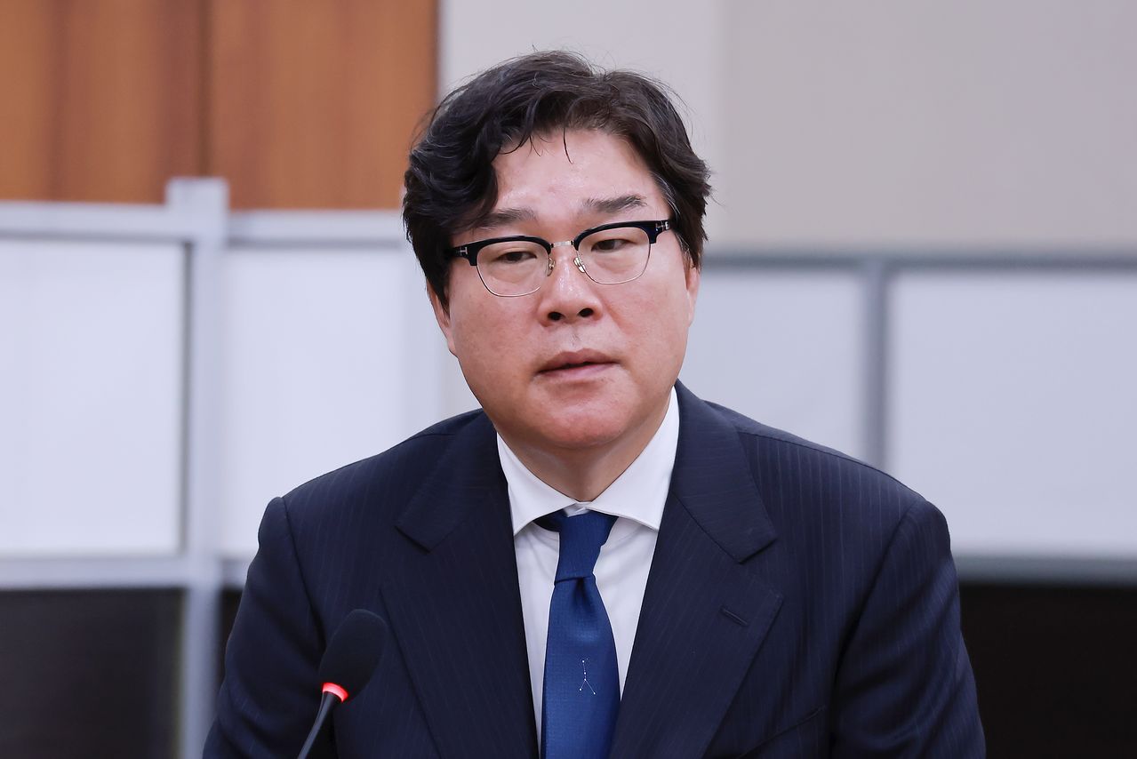 지난달 28일 국회 윤석열 정권 정치검찰 조작기소 의혹 사건 진상규명 국정조사특별위원회 제11차 전체회의에서 열린 종합 청문회에 김성태 전 쌍방울 회장이 증인으로 출석해 의원 질의에 답하고 있다. 연합뉴스