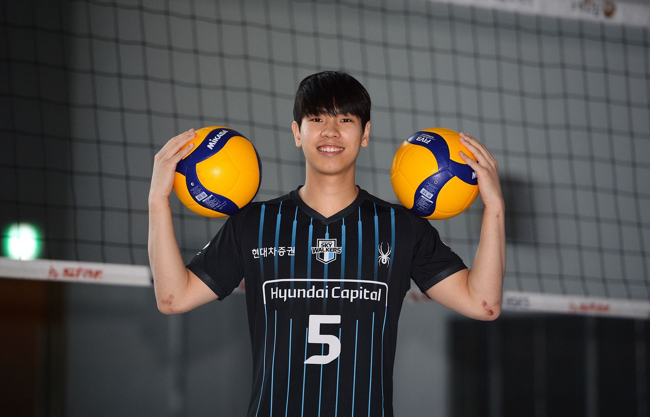 다가오는 시즌 준비에 한창인 현대캐피탈 리베로 박경민. 김성태 객원기자