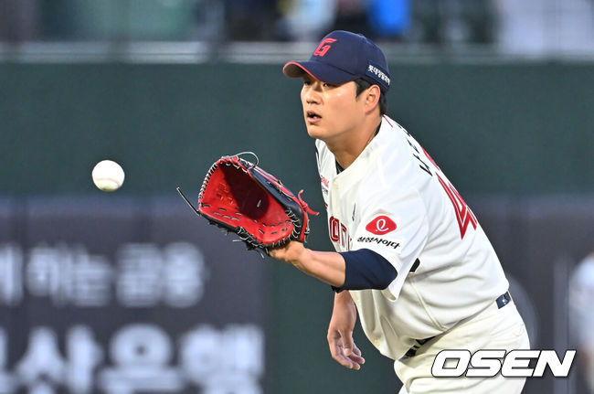 [OSEN=부산, 이석우 기자] 롯데 자이언츠 나균안 184 2026.04.07 / foto0307@osen.co.kr