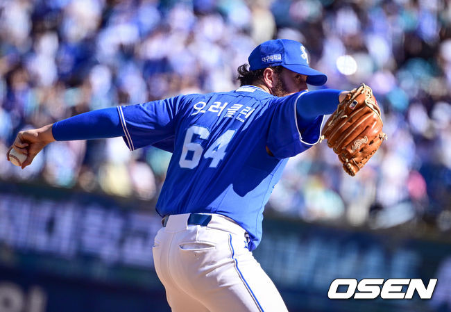 [OSEN=창원, 조은정 기자]10일 창원NC파크에서 2026 신한 SOL KBO 리그 NC 다이노스와 삼성 라이온즈의 경기가 열렸다. 5회말 삼성 오러클린이 역투하고 있다. 2026.05.10 /cej@osen.co.kr