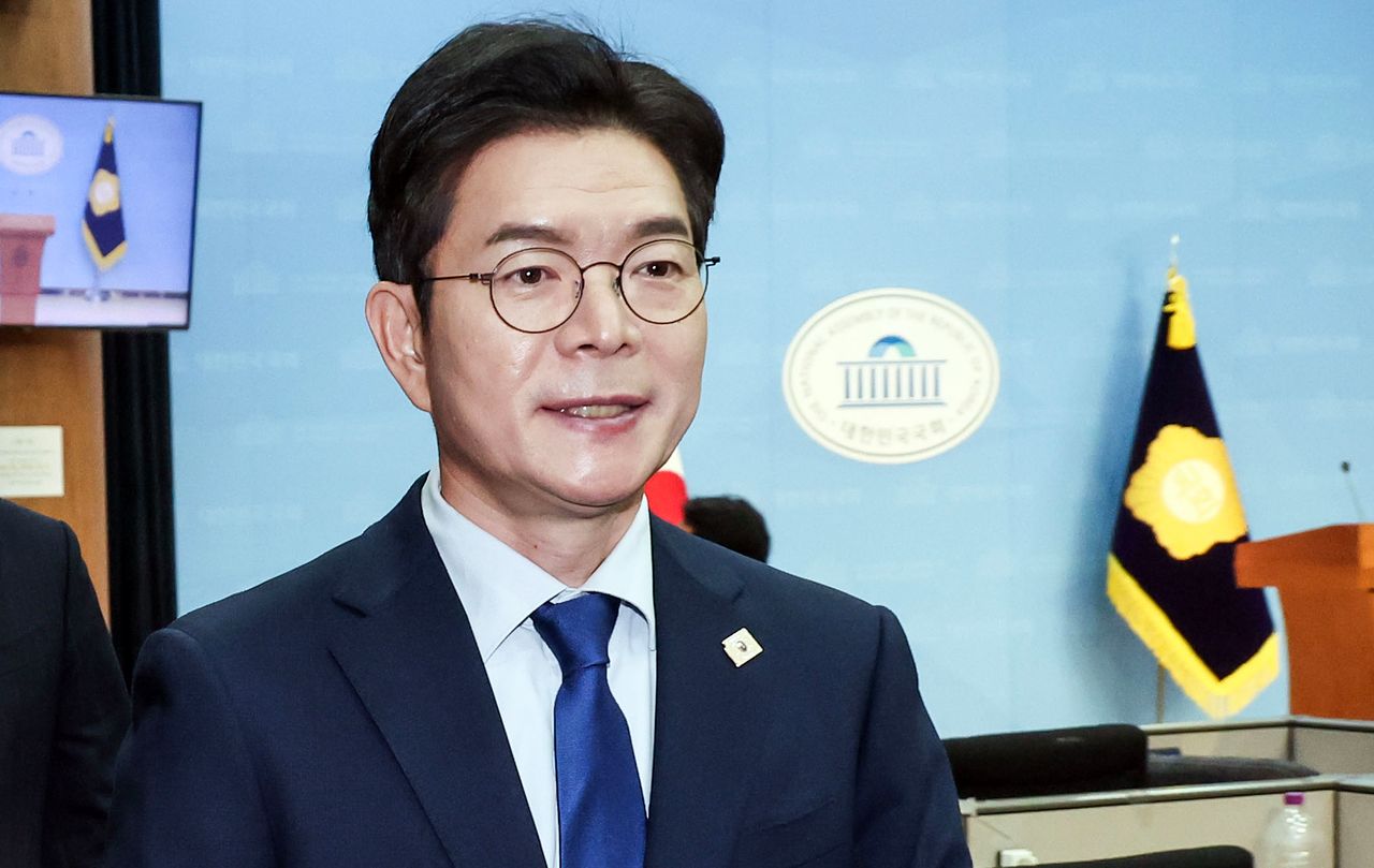 정원오 더불어민주당 서울시장 후보가 10일 반려동물 정책 공약을 발표했다. 김성룡 기자