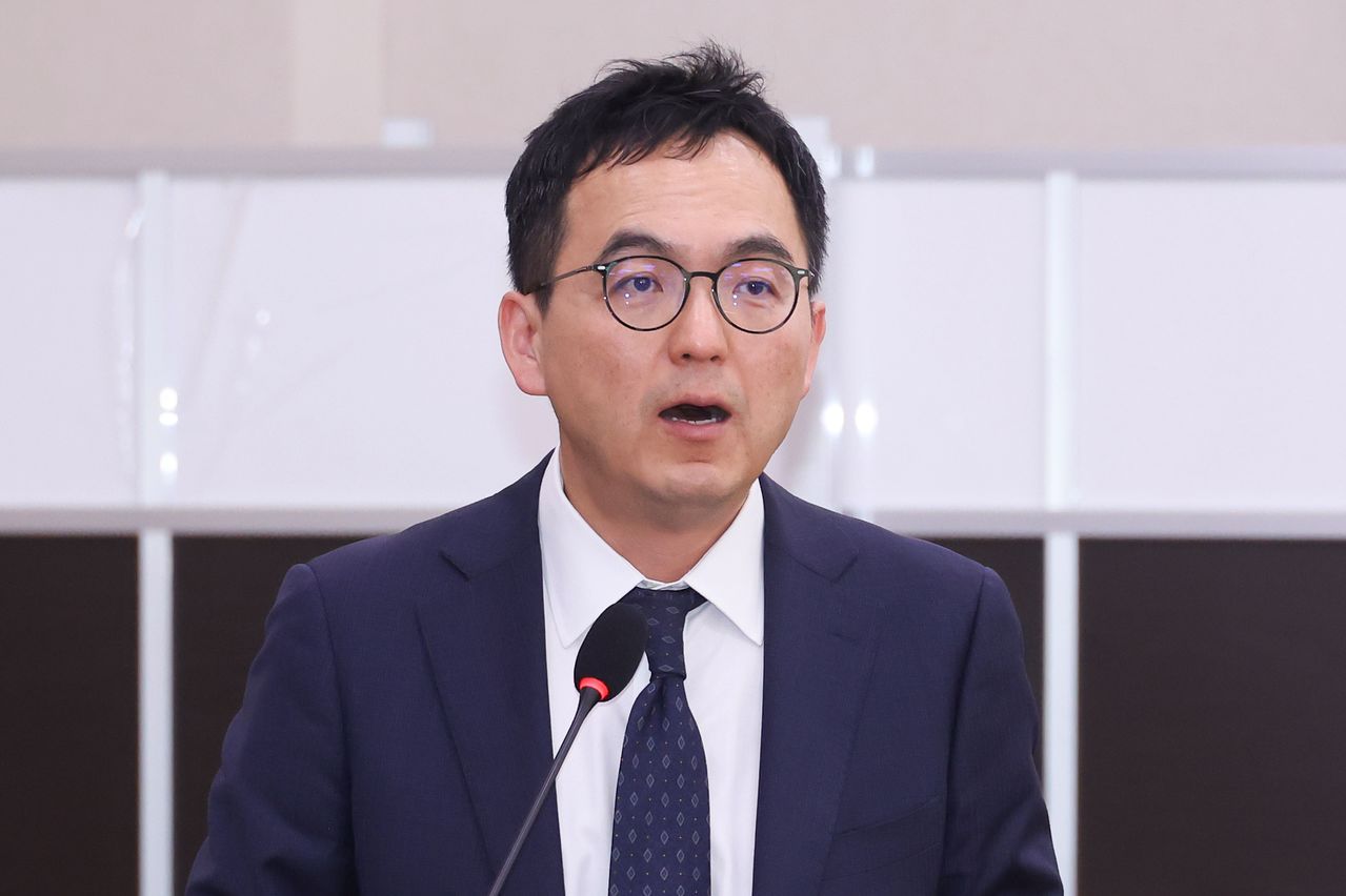 구자현 검찰총장 직무대행이 지난달 3일 국회에서 열린 윤석열정권 정치검찰 조작기소 의혹사건 진상규명 국정조사특별위원회 전체회의에서 기관 보고를 하고 있다. 임현동 기자