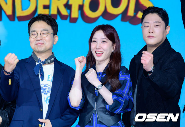 [OSEN=지형준 기자] 12일 서울 종로구 JW 메리어트 동대문 스퀘어에서 넷플릭스 시리즈 '원더풀스' 제작발표회가 열렸다.