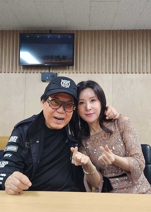 월드아트팩토리 제공