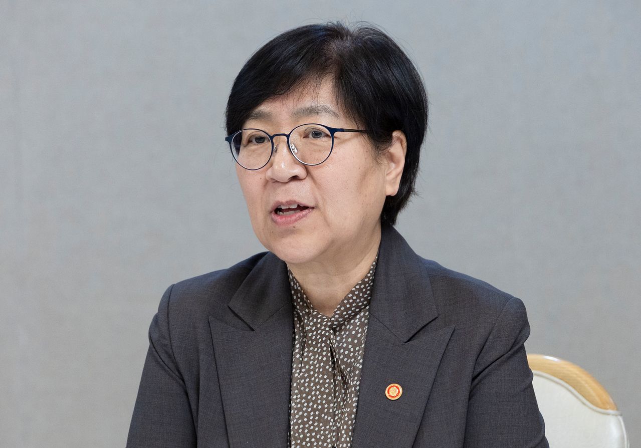 정은경 보건복지부 장관이 지난 7일 오후 정부서울청사 광화문홀에서 열린 취약계층 대상 금융범죄 대응 강화 보건복지부-금융감독원 업무협약식에서 발언을 하고 있다. 뉴스1