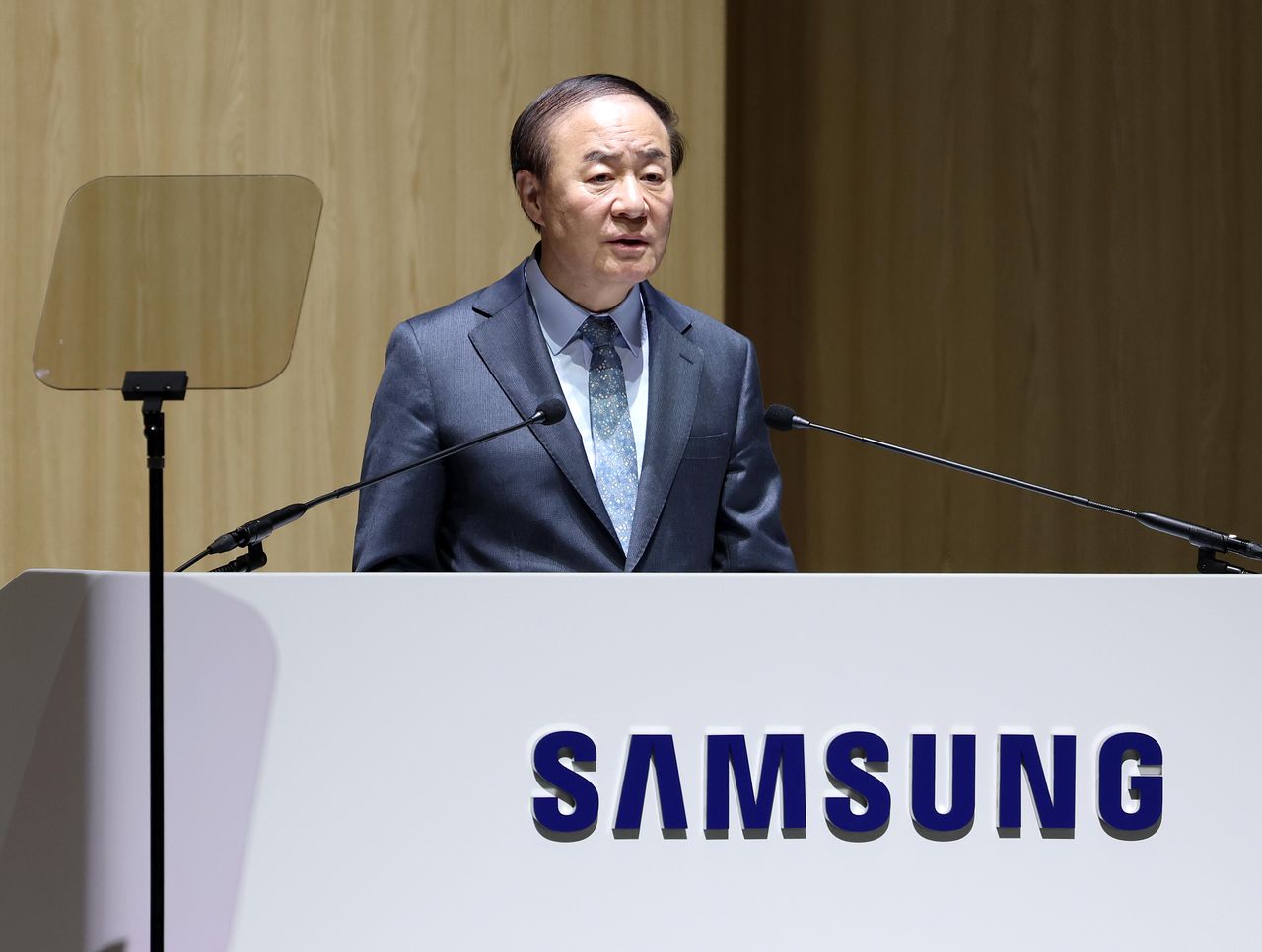 전영현 삼성전자 대표이사 부회장 겸 DS부문장이 지난 3월 경기 수원시 수원컨벤션센터에서 열린 제57기 정기 주주총회에서 인사말을 하고 있다. 뉴스1