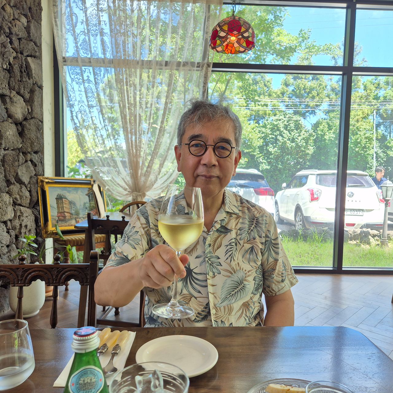 은퇴 후 제주도로 이사한 정현채 교수의 건강한 모습. 사진 정 교수