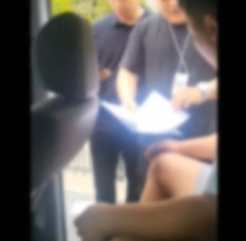 경찰에 검거된 대포통장 유통 조직원. 서울경찰청 제공.