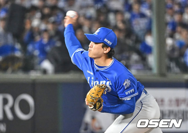 [OSEN=부산, 이석우 기자] 22일 부산 사직야구장에서 2026 신한 SOL KBO 리그 롯데 자이언츠와 삼성 라이온즈의 경기가 열렸다. 홈팀 롯데는 김진욱이, 방문팀 삼성은 오러클린이 선발 출전했다.삼성 라이온즈 이재희가 역투하고 있다. 2026.05.22 / foto0307@osen.co.kr