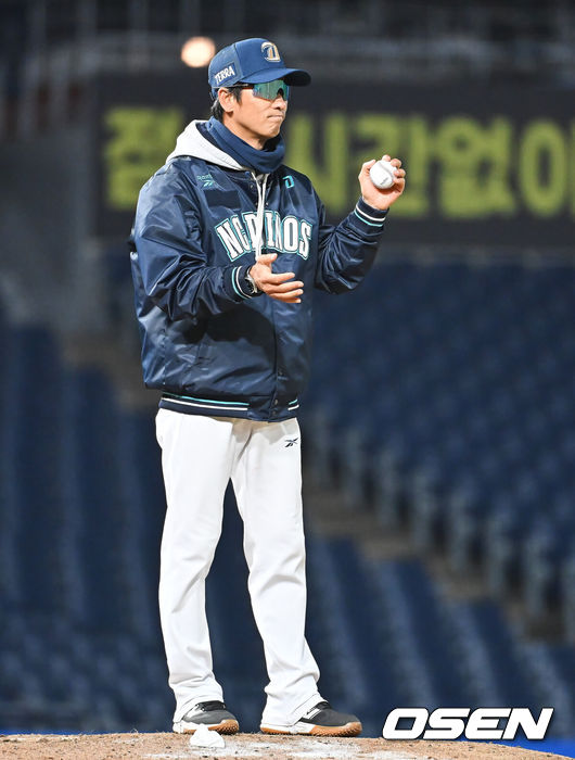 [OSEN=창원, 이석우 기자] 20260317 NC 다이노스 김경태 코치 303 2026.03.16 / foto0307@osen.co.kr