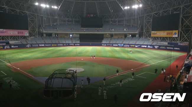 불 꺼진 고척스카이돔. /OSEN DB