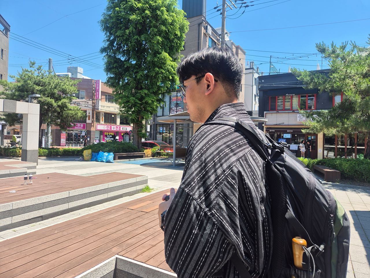 지난달 31일 대전 유성구 궁동 로데오거리에서 만난 충남대 대학원생 유인주(32)씨는 “허태정 임기 때 트램이 진척이 없다가 이장우 시장 때 속도가 났다”며 “지역 기업 유치, 인프라 확충에 추진력을 보여주는 이 후보 정책이 현실적으로 와닿는다”고 했다. 대전=오소영 기자