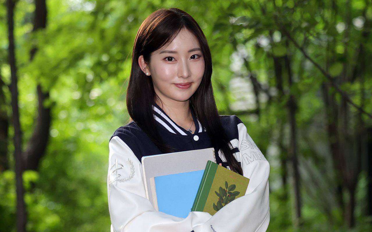 더중앙플러스 '뉴스페어링' 인터뷰를 위해 만난 서울대 의예과 24학번 이주안 학생. 강정현 기자