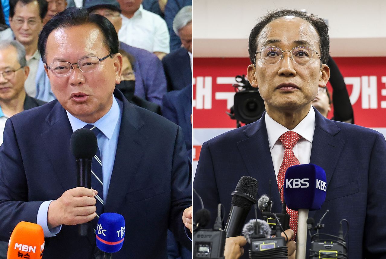 김부겸(왼쪽) 더불어민주당 대구시장 후보와 추경호 국민의힘 대구시장 후보가 3일 대구에서 출구조사 확인 후 취재진 질문에 답하고 있다. 뉴시스