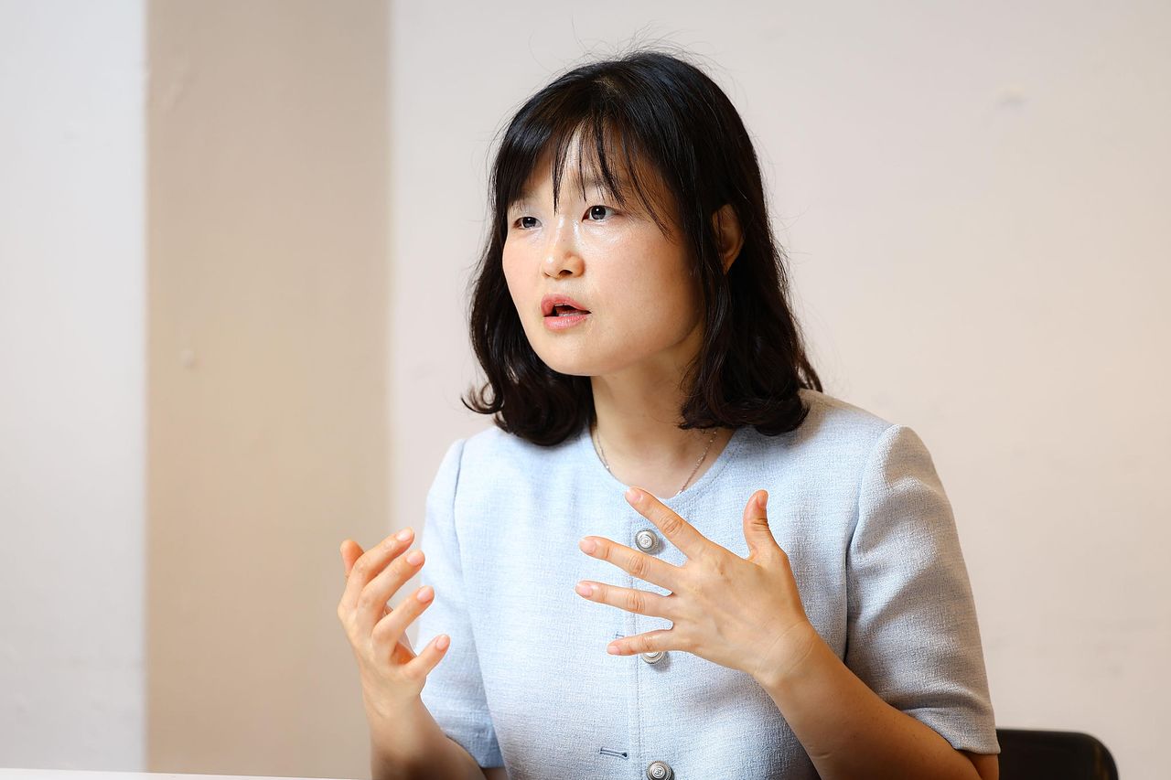 『1등급 집공부 학습법』의 저자인 유선화 교사는 “집공부로 혼자 계획하고 실행하는 역량을 미리 키워둬야 고교 때 무너지지 않을 수 있다”고 말했다. 김종호 기자