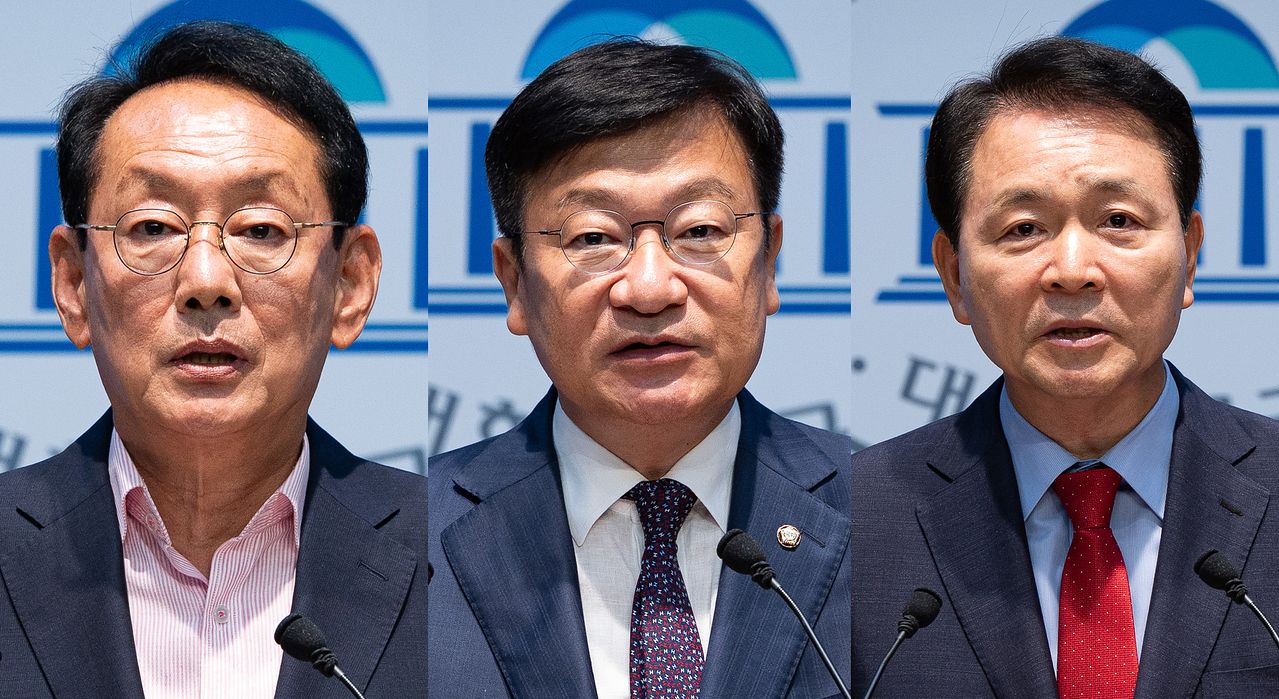 국민의힘 김도읍(왼쪽부터), 정점식, 성일종 의원이 5일 서울 여의도 국회 소통관에서 각각 원내대표 출마 선언 기자회견을 하고 있다. 뉴스1