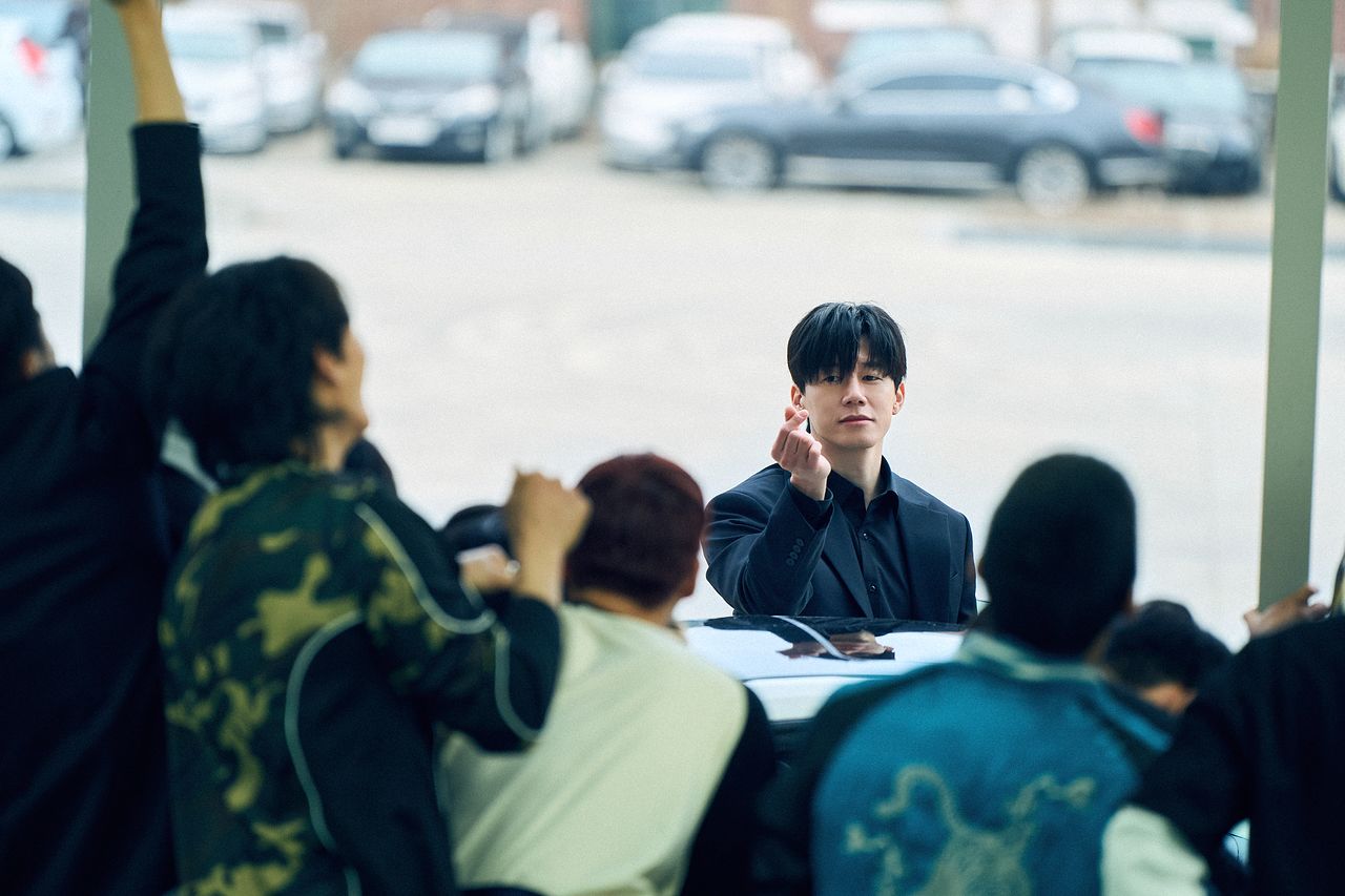드라마 ‘참교육’의 주인공 나화진 역할을 맡은 김무열. [사진 넷플릭스]