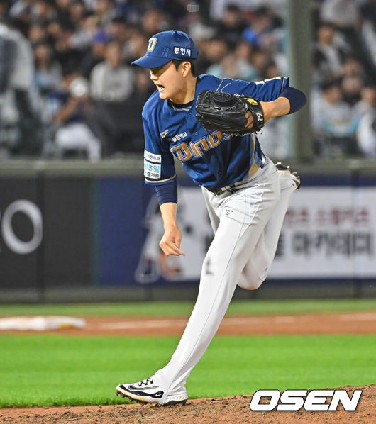 [OSEN=부산, 이석우 기자] 23일 부산 사직야구장에서 2026 신한 SOL KBO 리그 롯데 자이언츠와 NC 다이노스의 경기가 열렸다. 홈팀 롯데는 박세웅이, 방문팀 NC는 라일리가 선발 출전했다.NC 다이노스 임지민이 역투하고 있다. 2026.06.23 / foto0307@osen.co.kr
