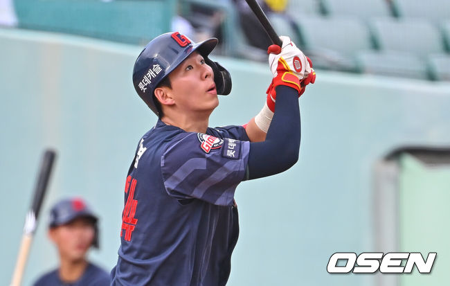 [OSEN=울산, 이석우 기자] 롯데 자이언츠 조민영 271 2026.06.27 / foto0307@osen.co.kr