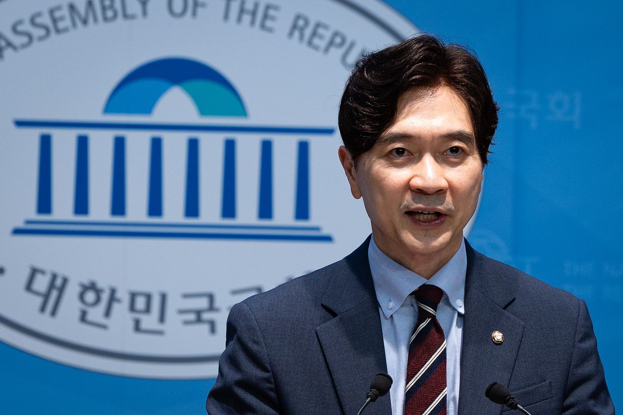 박성훈 국민의힘 수석대변인이 지난달 29일 서울 여의도 국회 소통관에서 현안 관련 논평을 하고 있다. 뉴스1
