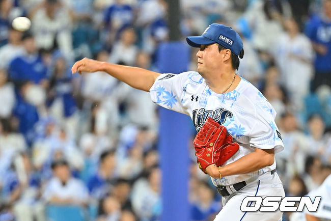 [OSEN=대구, 이석우 기자] 16일 대구삼성라이온즈파크에서 2026 신한 SOL KBO 리그 삼성 라이온즈와 롯데 자이언츠의 경기가 열렸다. 홈팀 삼성은 양창섭이, 방문팀 롯데는 로드리게스가 선발 출전했다. 삼성 라이온즈 김태훈이 역투하고 있다. 2026.07.16 / foto0307@osen.co.kr