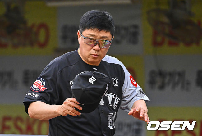 [OSEN=대구, 이석우 기자] 롯데 자이언츠 김태형 감독 / foto0307@osen.co.kr