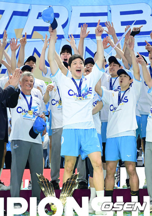 대한항공 정지석(오른쪽). / OSEN DB