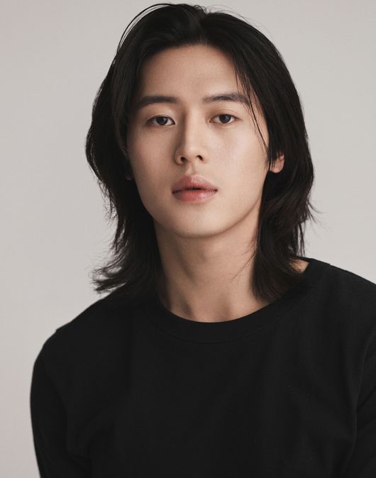 YY엔터테인먼트 제공