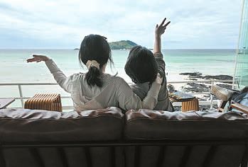 지난 5월 제주도 여행 중 찍은 기념사진.