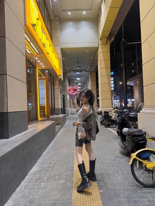 이선빈 SNS