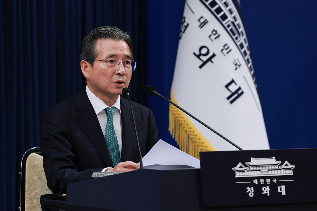 김용범 정책실장이 22일 청와대 춘추관에서 7월 미국-남미 이재명 대통령 순방에 관련한 브리핑을 하고 있다. [청와대사진기자단] 2026.07.22.