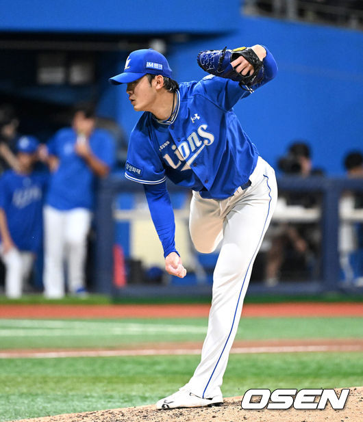 [OSEN=고척, 이대선 기자] 22일 서울 고척스카이돔에서  2026 신한 SOL KBO리그 키움 히어로즈와 삼성 라이온즈의 경기가 열렸다.이날 키움은 알칸타라, 삼성은 김백산을 선발로 내세웠다.8회말 무사에서 삼성 미야지가 역투하고 있다. 2026.07.22 /sunday@osen.co.kr