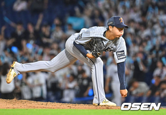 [OSEN=창원, 이석우 기자] 18일 창원NC파크에서 2026 신한 SOL KBO 리그 NC 다이노스와 한화 이글스의 경기가 열렸다. 홈팀 NC는 테일러가, 방문팀 한화는 에르난데스가 선발 출전했다. 한화 이글스 황준서가 역투하고 있다. 2026.06.18 / foto0307@osen.co.kr