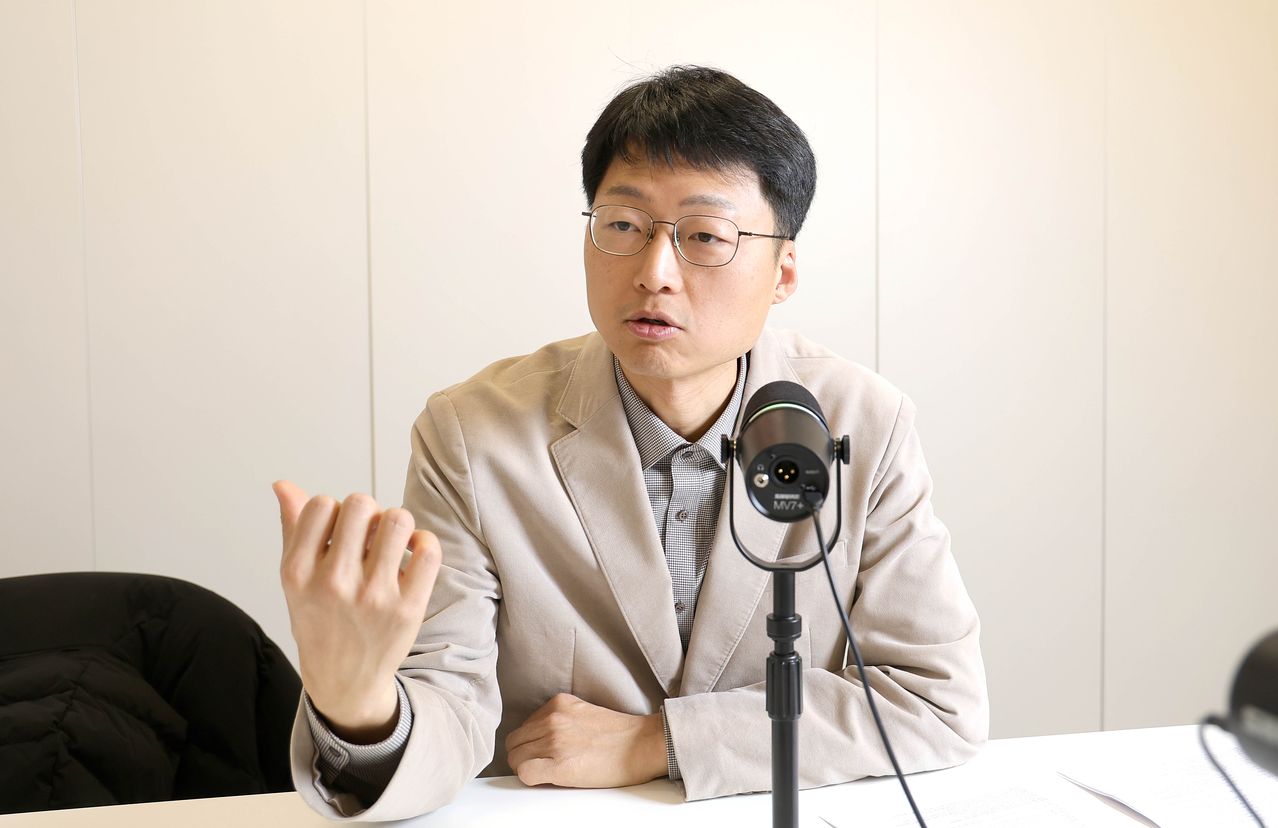 최석재 교수는 "암의 90~95%는 외부 환경적 요인에 의해서 결정된다"며 "지금의 생활 습관이 5~10년 뒤 암을 결정할 수 있다"고 경고했다. 강정현 기자