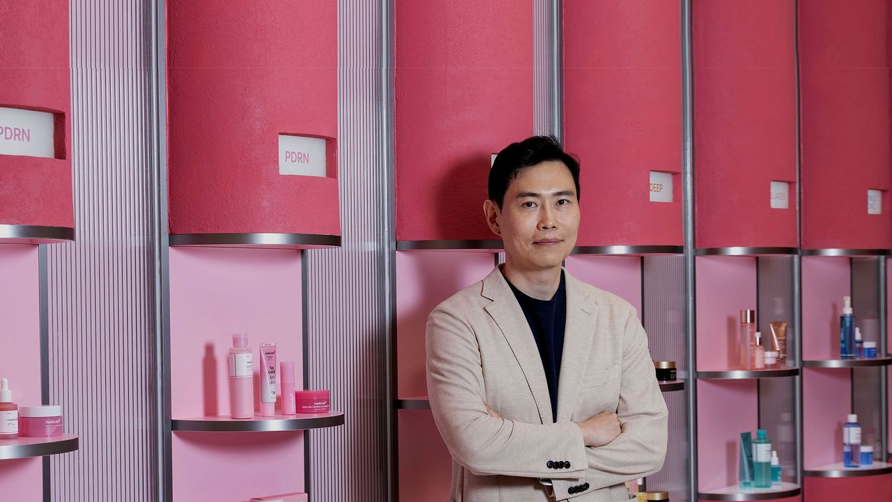 에이피알(APR) 신재하 부사장이 서울 송파구에서 중앙일보와 인터뷰를 하고 있다. 장진영 기자