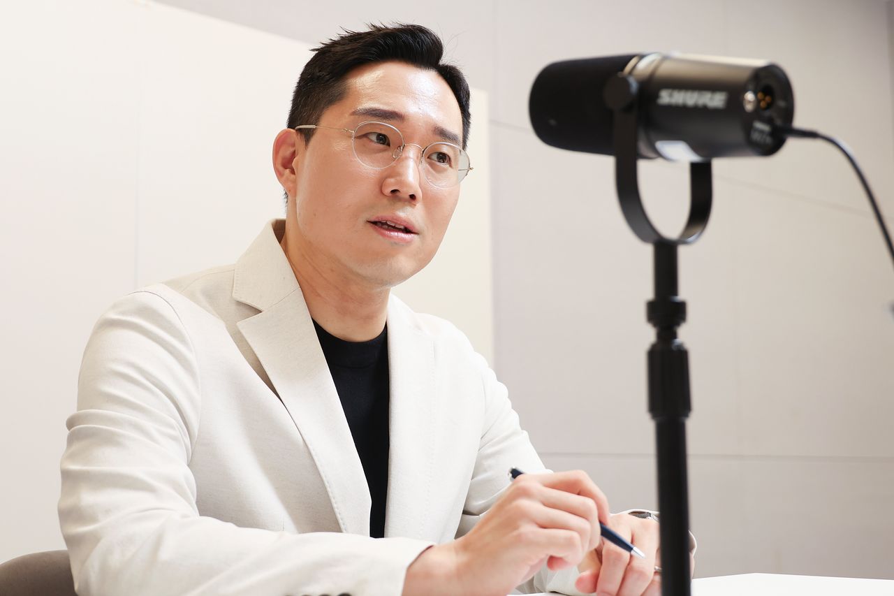 주식 전문가 김두언 하나증권 애널리스트. 김경록 기자