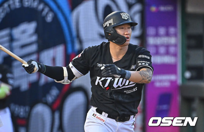 [OSEN=부산, 이석우 기자] KT 위즈 김민혁 038 2026.07.26 / foto0307@osen.co.kr