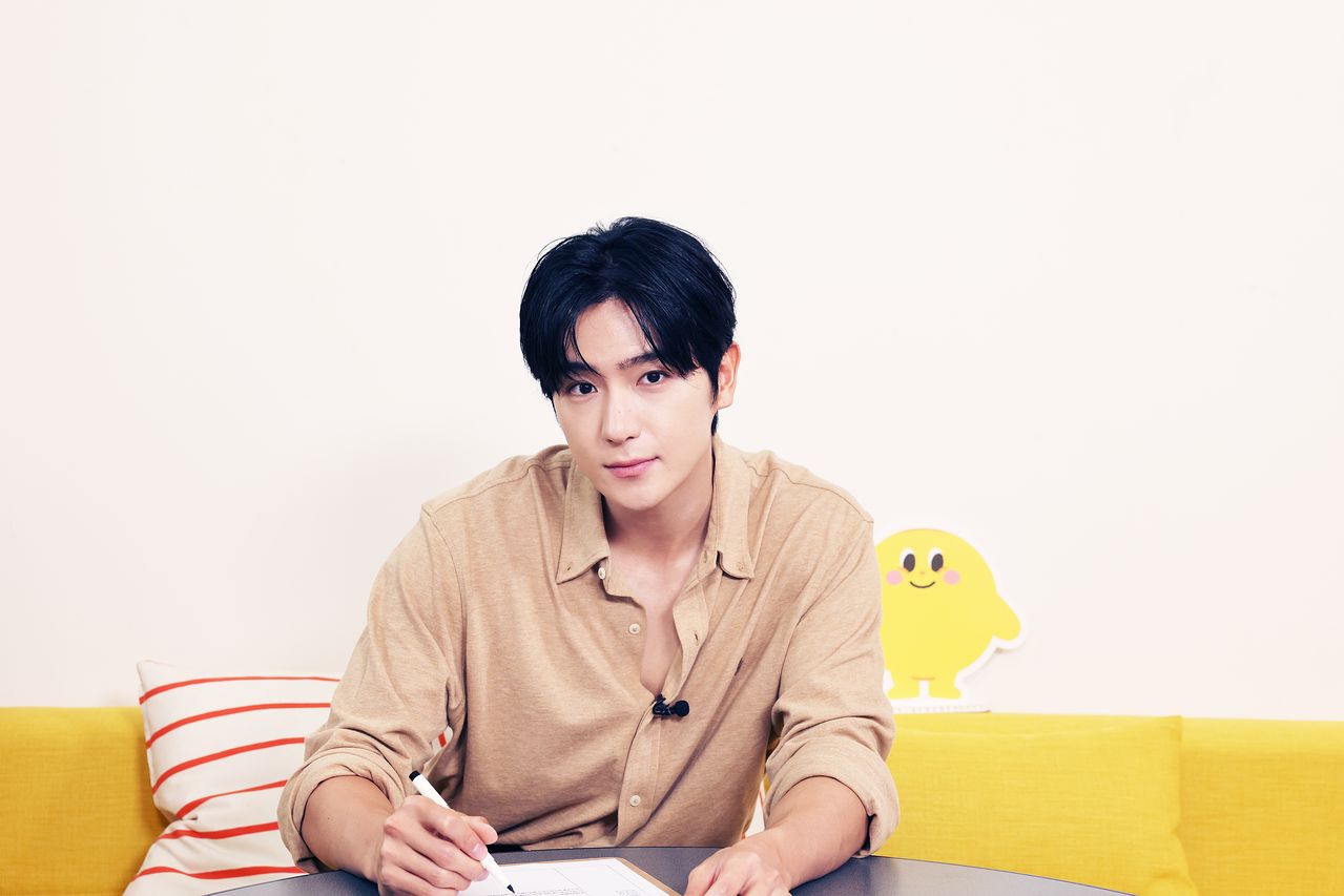 더보이즈 현재는 '뭘 먹고 자랐길래 시즌2-텔레파시 키친'에서 음식 취향과 10년 동안의 성장 이야기를 들려줬다. 사진 송미성 