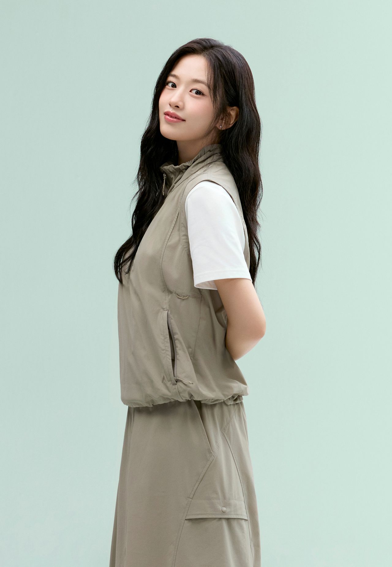 네파의 냉감 조끼와 냉감 스커트. 사진 네파 