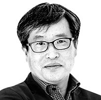 이현상 중앙일보 칼럼니스트