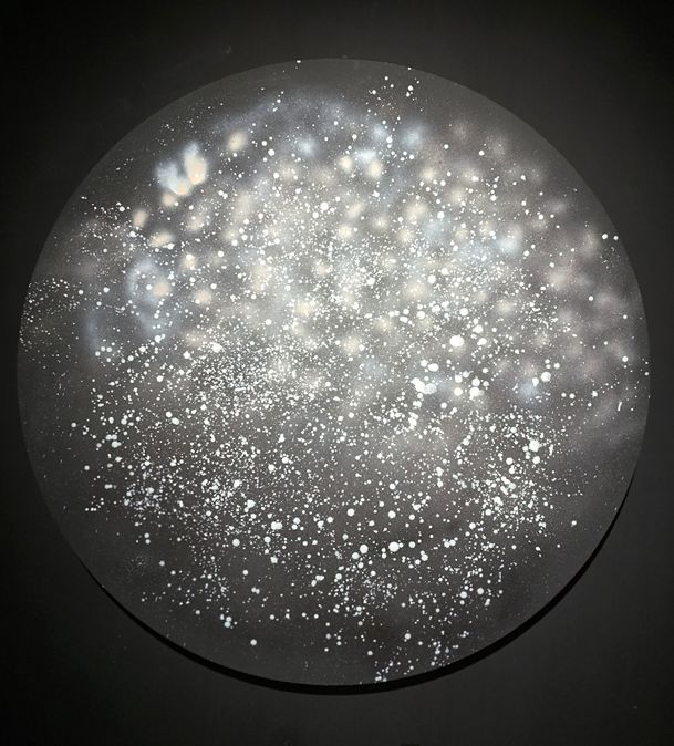 기원(ORIGIN), 혼합재료, 원형 캔버스, 지름 120cm, 2026.